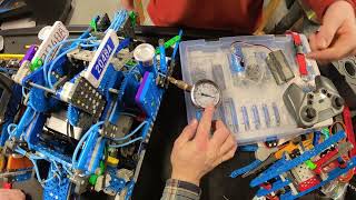 VEX IQ pneumatic PSI Gauge system
