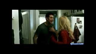 Kelly Clarkon-You Love Me Music video