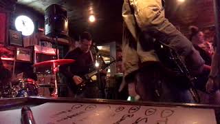 Solanis   Light Weight   Live at the Tav