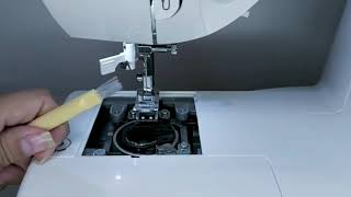 How to clean the bobbin case | Patchwork 7285