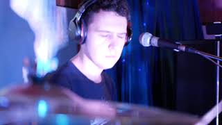 Sun Veins - I Wanna Know - Live