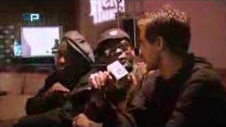 The Knife meets LIVING COLOUR