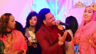 FAYSAL MUNIIR HANAAN QURUX WANAAG LIVE ON STAGE