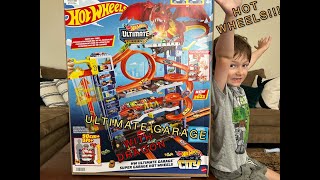 HOT WHEELS ULTIMATE GARAGE WITH DRAGON!  PLAYTIME!!