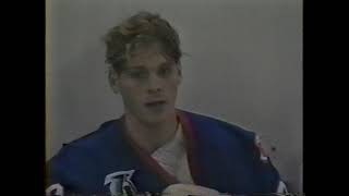 Ken Baumgartner vs Basil McRae - Nov 19, 1991