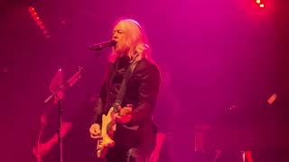 Tears For Fears add “The Working Hour” to their Vegas residency - with sax!
