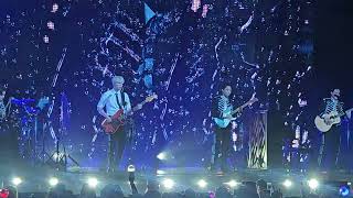 The Rose - " She's in the rain " Dawn To Dusk Tour MSG Theater, New York Fancam 10/22/23