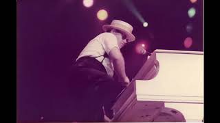 2. Hercules (Elton John - Live In Barcelona: 6/9/1984)