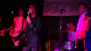 Benedict Arnold & the Traitors w/ Mark Lindsay - Louie Louie / Just Like Me LIVE