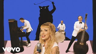 Haloo Helsinki! - Lady Domina