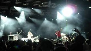 New Politics - Nuclear War live at mtvU Kingsville