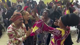 Tozobetela Yesu Maboko
