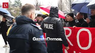 Protestohet kundër shtrenjtimit të çmimit të rrymës, qytetarët pendohen për votën ndaj Kurtit