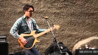 The Sinking Teeth - Flash Show (Live in Melbourne CBD Alleyway 2014)