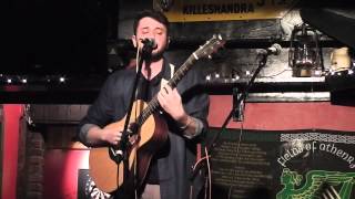 Corey Lewin- Don't Look Down (Live at Paddy Reilly's)