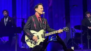 "Oh Pretty Woman" (Roy Orbison Cover) Chris Isaak at The Guild Theatre, Menlo Park Calif. 7/15/25