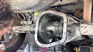 2009 Ford 150 DIY Differential Maintenance by Master Mechanic (Steve Dubinsky)