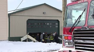 No injuries after garage fire in Scranton