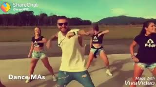 Piano music dance with Hollywood singer