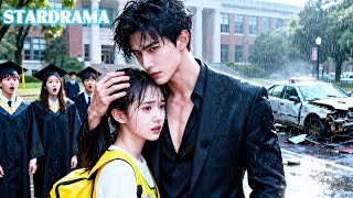 8年愛情長跑他轉身吻向她閨蜜，她傷心離去竟意外遭遇車禍，後來她被溫潤如玉的大佬捧在掌心寵成寶，渣男卻後悔求原諒！#陸先生我們好像見過 #shorts #霸道總裁 #星星追劇