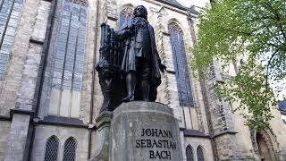 J. S. Bach - Prelude and Fugue in C major, BWV 553