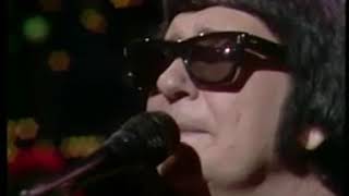 Roy Orbison   Pretty Woman From Live At Austin City Limits