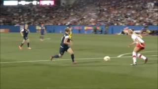 Becky Sauerbrunn Give-and-Go