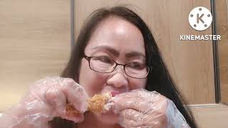 Tahimik lang na nakain