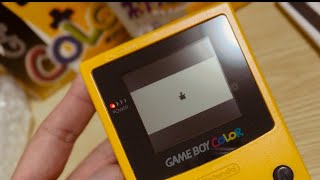 Testing a Classic Game Boy Color and Pokemon Yellow original