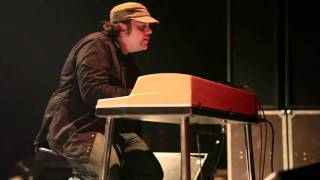 WAXY "To Get Closer" live Budapest