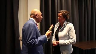 Trends 2018 boekuitreiking aan Drs. Tamara van Ark, staatssecretaris SZW