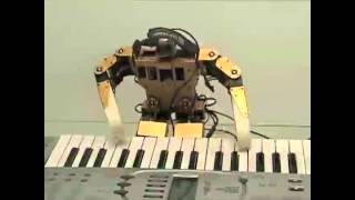 Robonova plays the piano