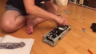 Building the Lego Aston Martin DB5