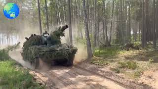 Tank Howitzer 2000 From The #Artilleriebataillon131