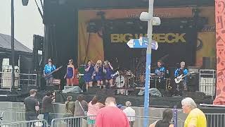 Wayback Festival part 4, song Sweet Dreams part 2
