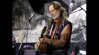 Willie Nelson & Little Joe y la Familia "Amor" - Live at Farm Aid 1992