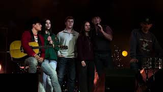 “Silent Night” Aaron Watson Family Christmas 12.20.25
