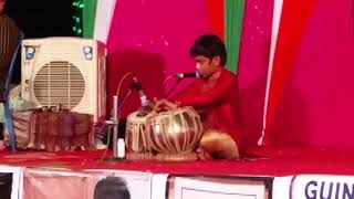 Rashtrapati Puraskar aur Pradhanmantri Se Puraskar pa Chuke tabla vadak .. Truptraj live performance