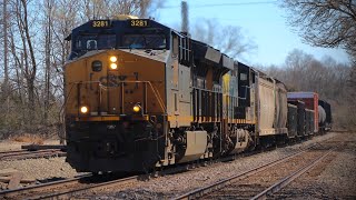 CSX M558 passes North Road at MP 98.