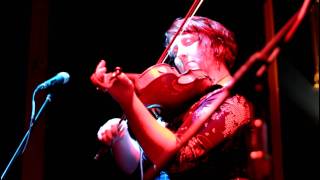 Fiddle Chicks live at Grace Emily part 1