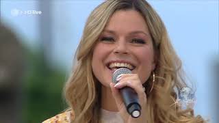 Saskia Leppin - Es hört niemals auf (ZDF, Fernsehgarten 25.07.2021)