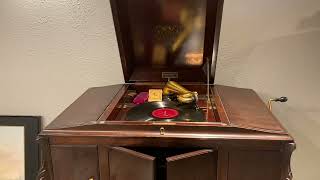 Enrico Caruso “No! Pagliaccio non son!” (1910) on Victor Victrola VV-280