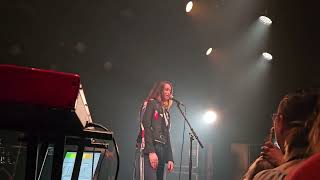 Bea and her Business - We're Not The Same | LIVE @ Ancienne Belgique (Bruxelles, BE) 22 AVRIL 2025