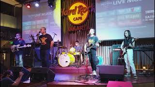 Queen - Keep yourself alive & Fat bottomed girls medley - Made in Heaven Band feat. Tata & Carl