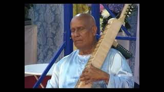 Sri Chinmoy’s 2003 visit to London honouring luminaries with his ‘Lifting Up The World’ award