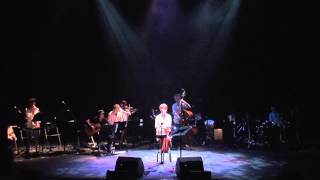 Yoyo岑寧兒 2/2 live in hk - twistable turnable man