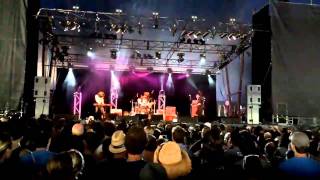 Cloud Control - There's nothing in the water we can't fight Live @ Splendour in the Grass 2010