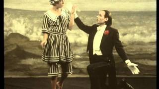 Neil Innes - Singing a Song is Easy - Innes Book of Records