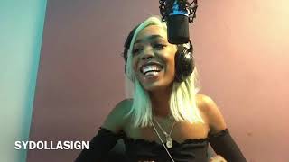 RADIONIY: SYDOLLASIGN W/CO-HOST ELISEAMOURA AND BRIANADRIA