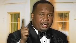 Comedian Shows No Mercy During Ruthless Stand Up Set